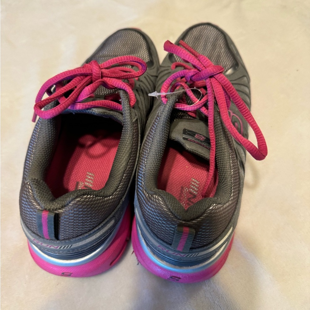 Skechers Run Tone Ups Women's Size 7.5 gray pink - Picture 3 of 10